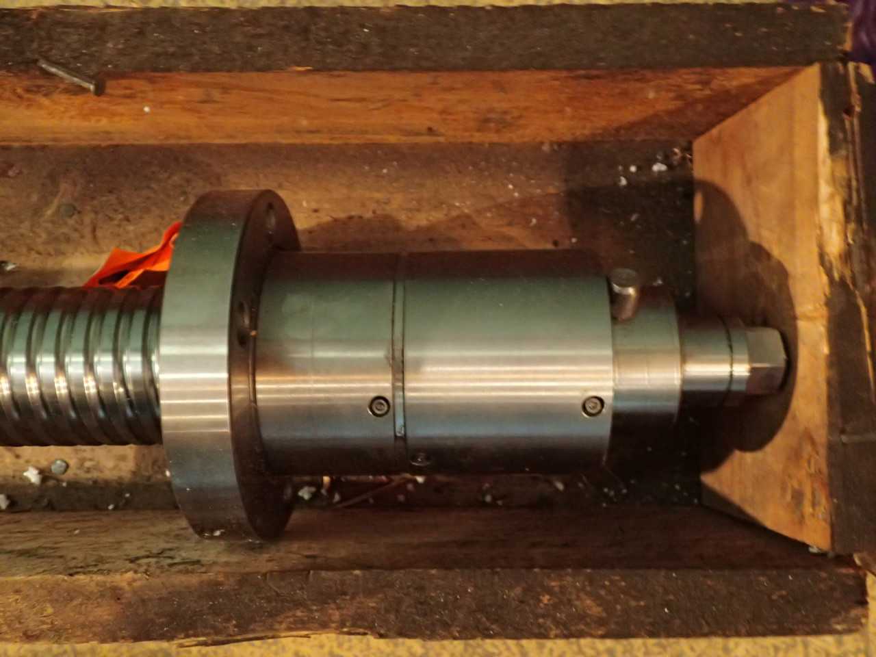 Star 10mm Pitch 60mm OD Ball Screw: 1500mm Travel, 80-1/2" OAL, 35mmx1.5 End NOS - MACHINING ACCESSORIES & TOOLING