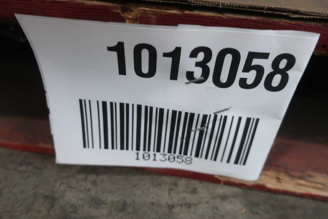 PALLET OF ASSORTED BEARINGS AND HOUSINGS - BEARINGS