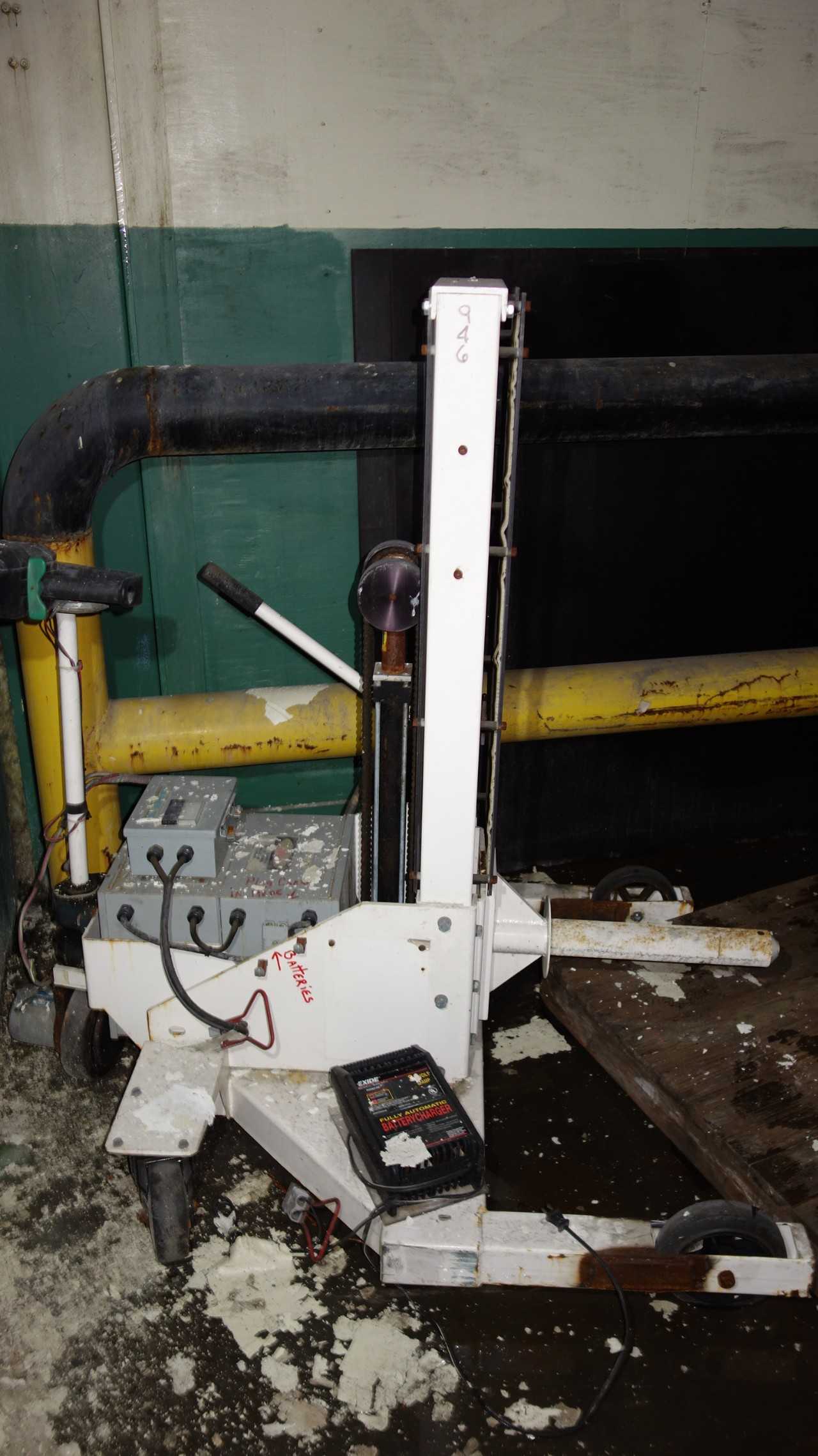 SCHLUMPF ROLL HANDLER HRH-1000 HANDLING MACHINE - PULP & PAPER
