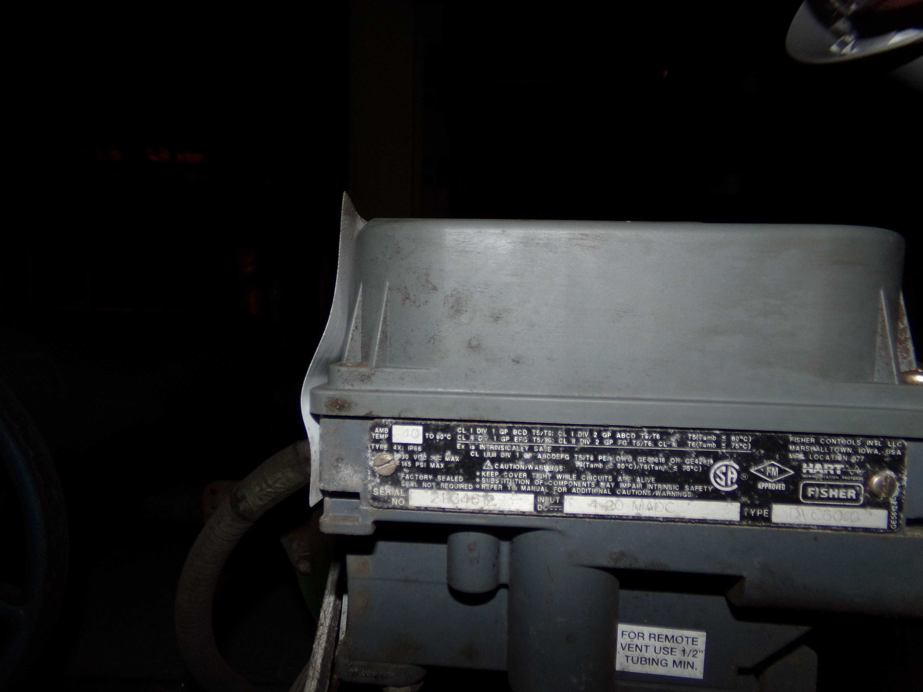 FISHER CONTROLS DVC6010 FIELDVUE POSITIONER - CONTROL VALVE