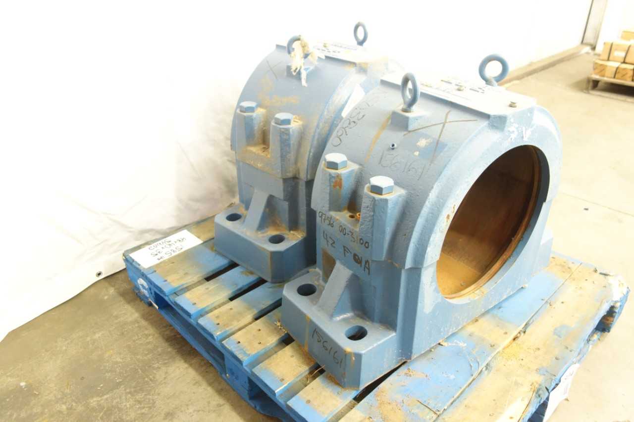 LOT OF 2 SKF SDCD 3160 BEARING HOUSINGS - BEARINGS