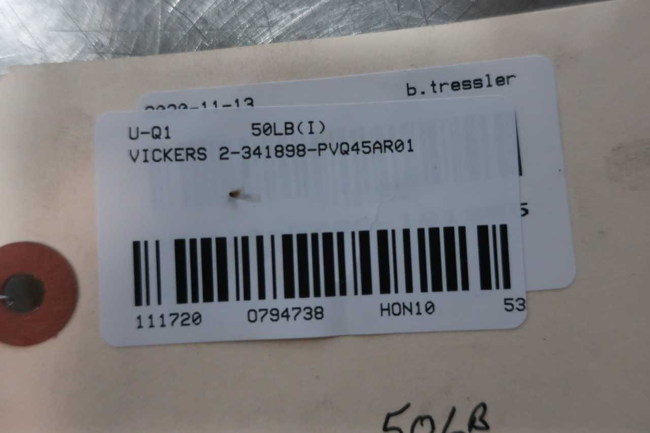 VICKERS PVQ45AR01AA10A0700000100100CD0A9I02UB1 HYDRAULIC PISTON PUMP - PUMPS