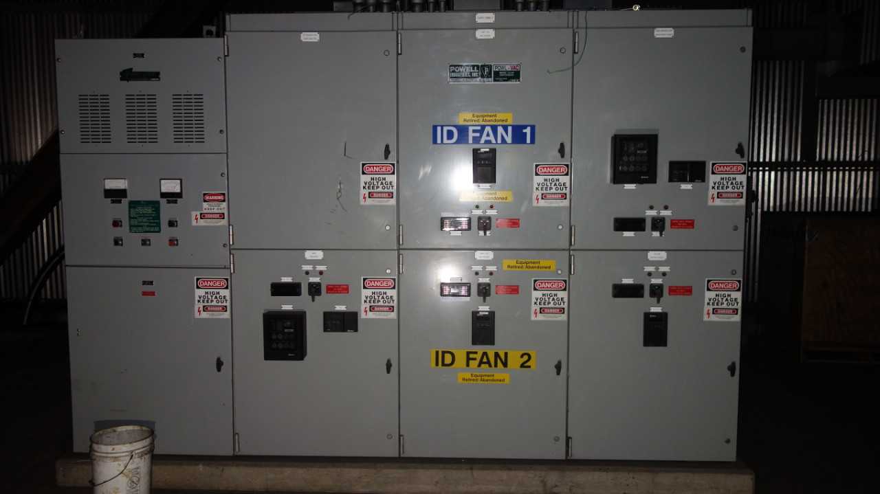 4X SECTIONS OF POWELL POWL-VAC SWITCHGEAR PANELS - AUTOMATION & CONTROLS