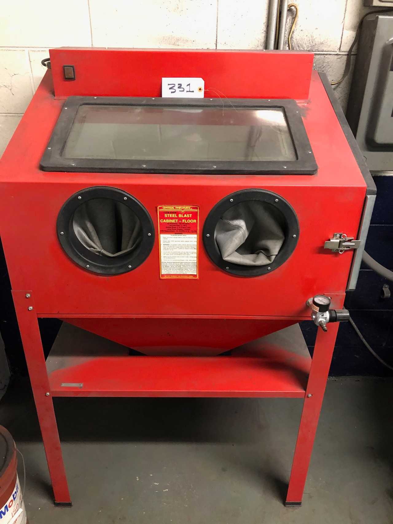 Central Pneumatic Steel Sand Blast Cabinet - PLANT & FACILITY Central Pneumatic Steel Sand Blast Cabinet - PLANT & FACILITY
