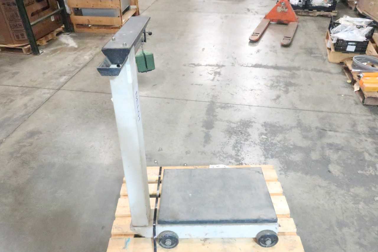 METTLER TOLEDO 4182 PORTABLE BEAM SCALE - SCALES
