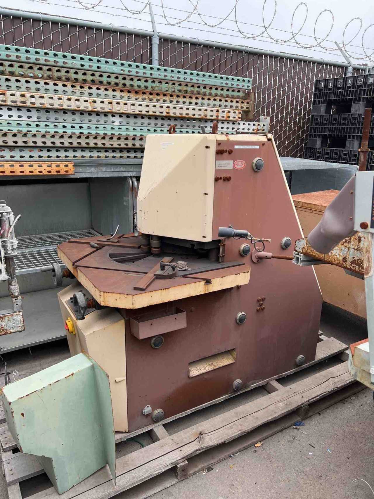 Rouselle VN825 Press Machine - MECHANICAL PRESSES