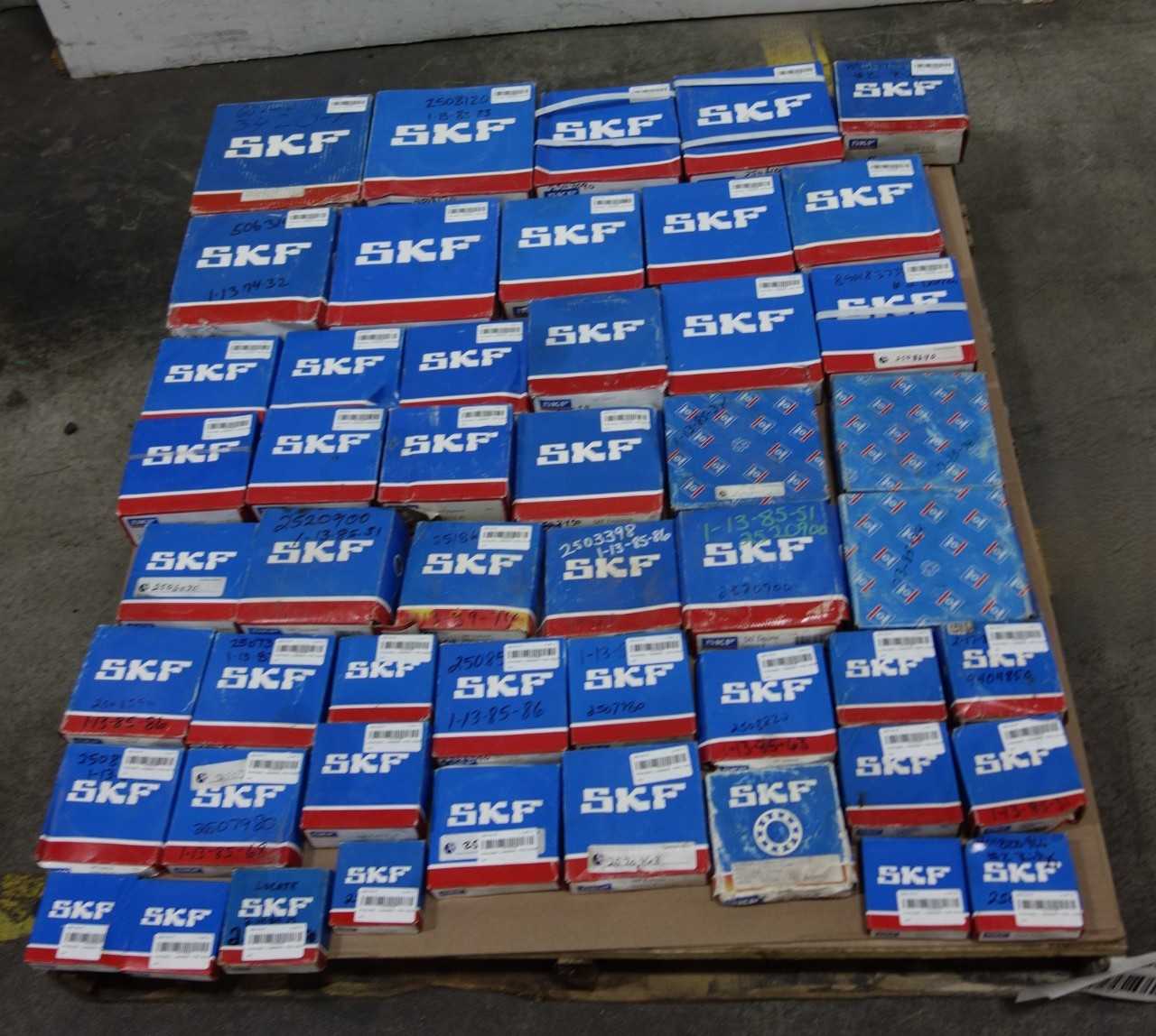 LOT OF ASSORTED SKF BEARINGS - BEARINGS