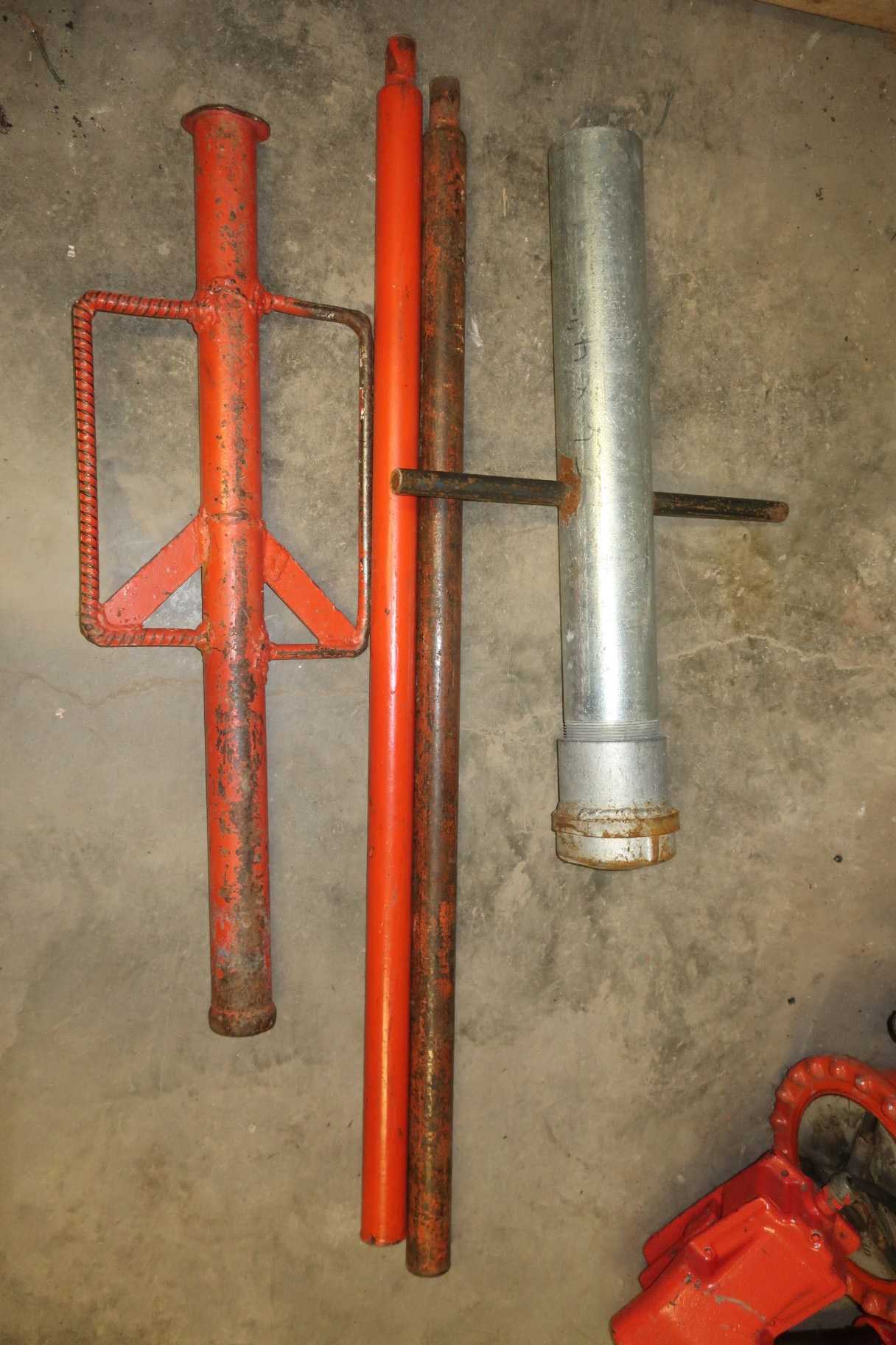 LOT OF 4 ASSORTED FENCE POST POUNDER - ELECTRIC POWER TOOLS