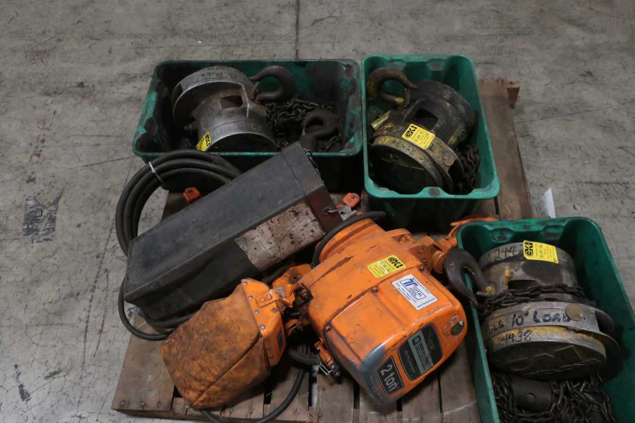 1 PALLET OF ASSORTED 2 TON HOISTS - LIFTING EQUIPMENT