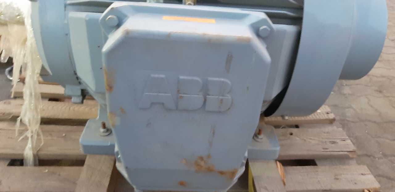 1 pallet of used ABB electrical motor - ELECTRIC MOTORS