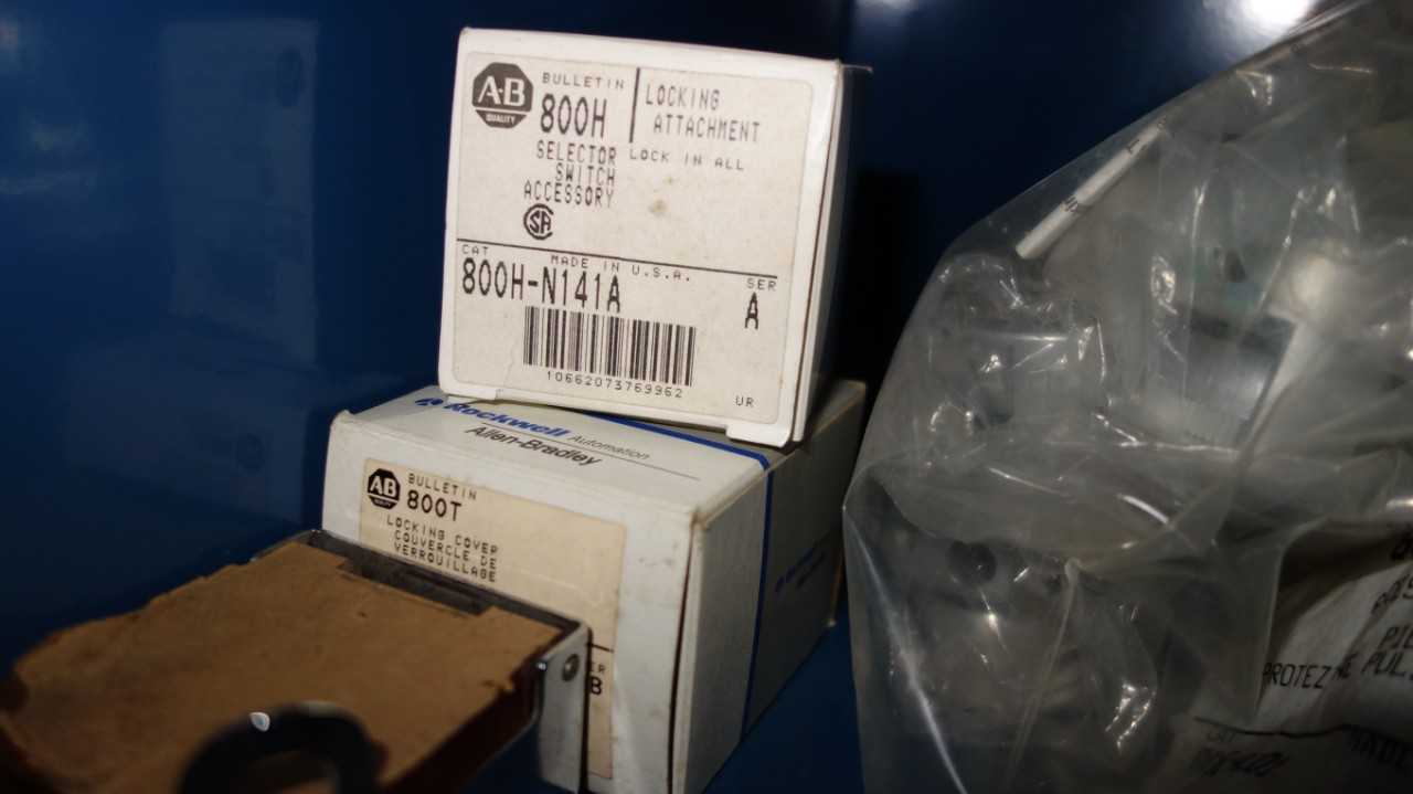 LOT OF ASSORTED PUSH BUTTONS AND REPLACEMENT PARTS AND SELECTOR SWITCHES - ELECTRICAL COMPONENTS