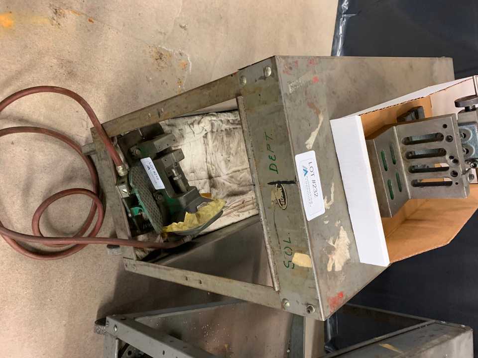 Mobile Metal Shop Cart (Contents Not Included) - MATERIAL HANDLING