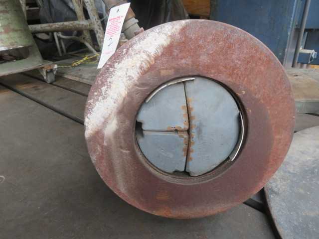 Stretch press jaw with inserts - MACHINING ACCESSORIES & TOOLING
