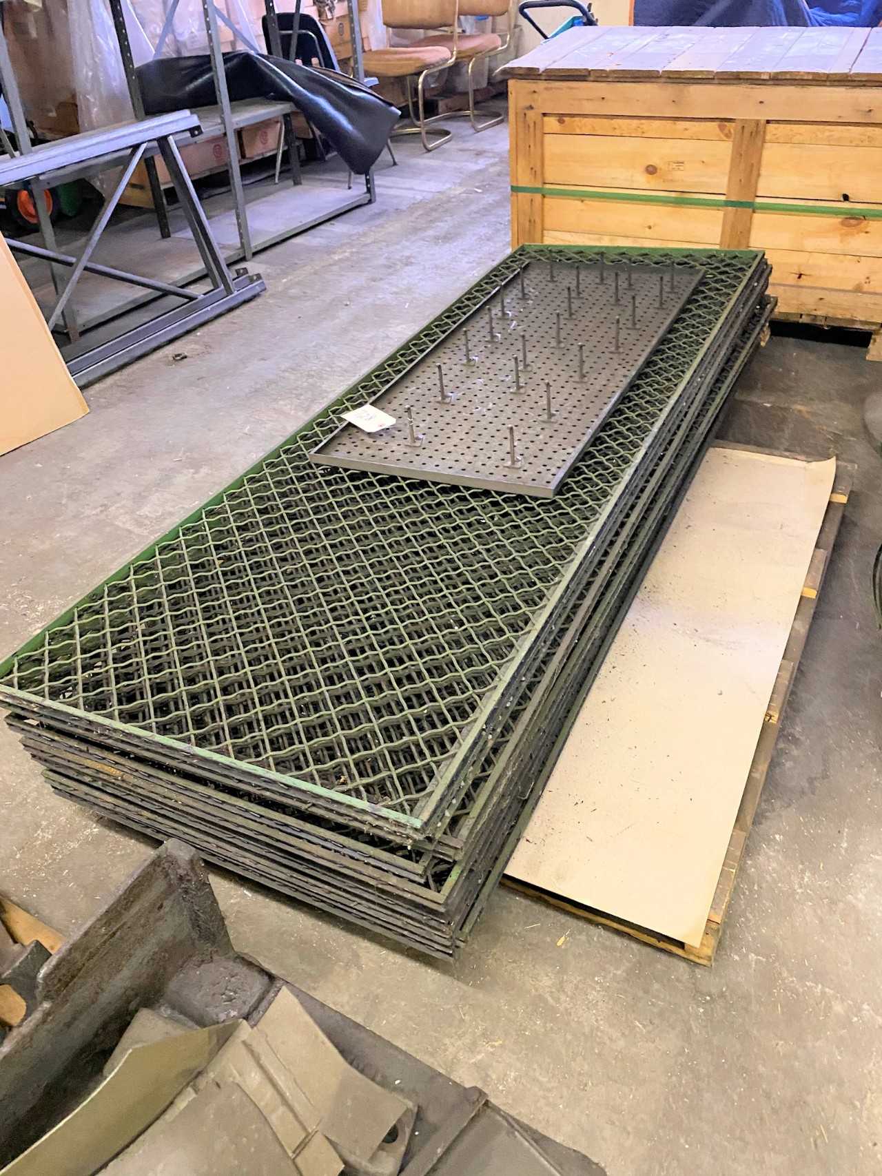 Tool Crib Fencing on (1) Pallet - TOOL STORAGE Tool Crib Fencing on (1) Pallet - TOOL STORAGE