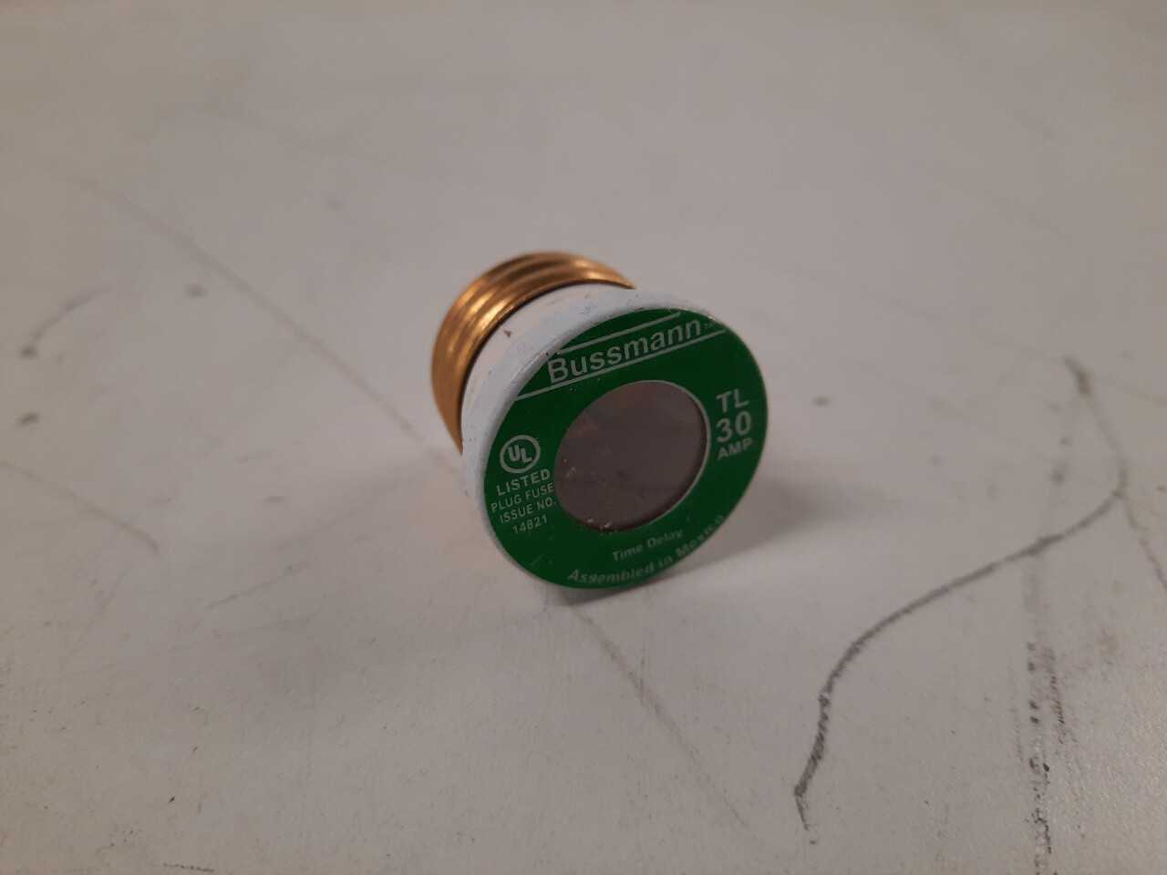 Quantity of 118x Assorted Fuses - HAND TOOLS