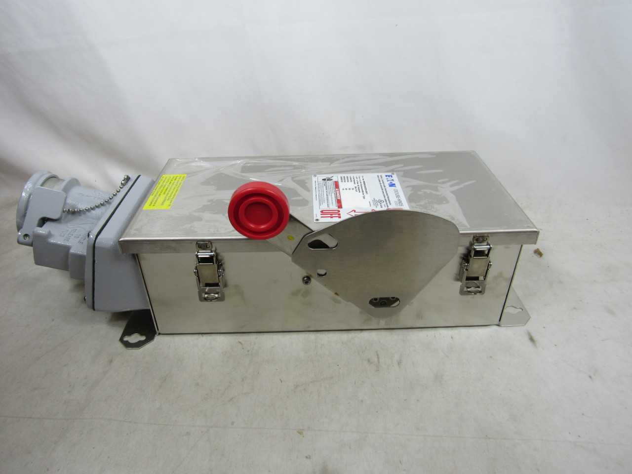 10 x Eaton WSRD63542CH-S901 Safety Switches - SAFETY EQUIPMENT