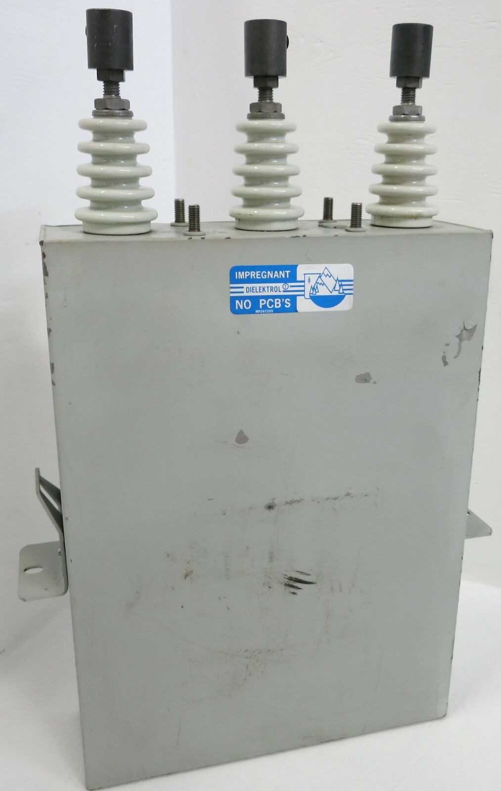 Lot of Two 100 KVAR General Electric Capacitors - CAPACITORS Lot of Two 100 KVAR General Electric Capacitors - CAPACITORS