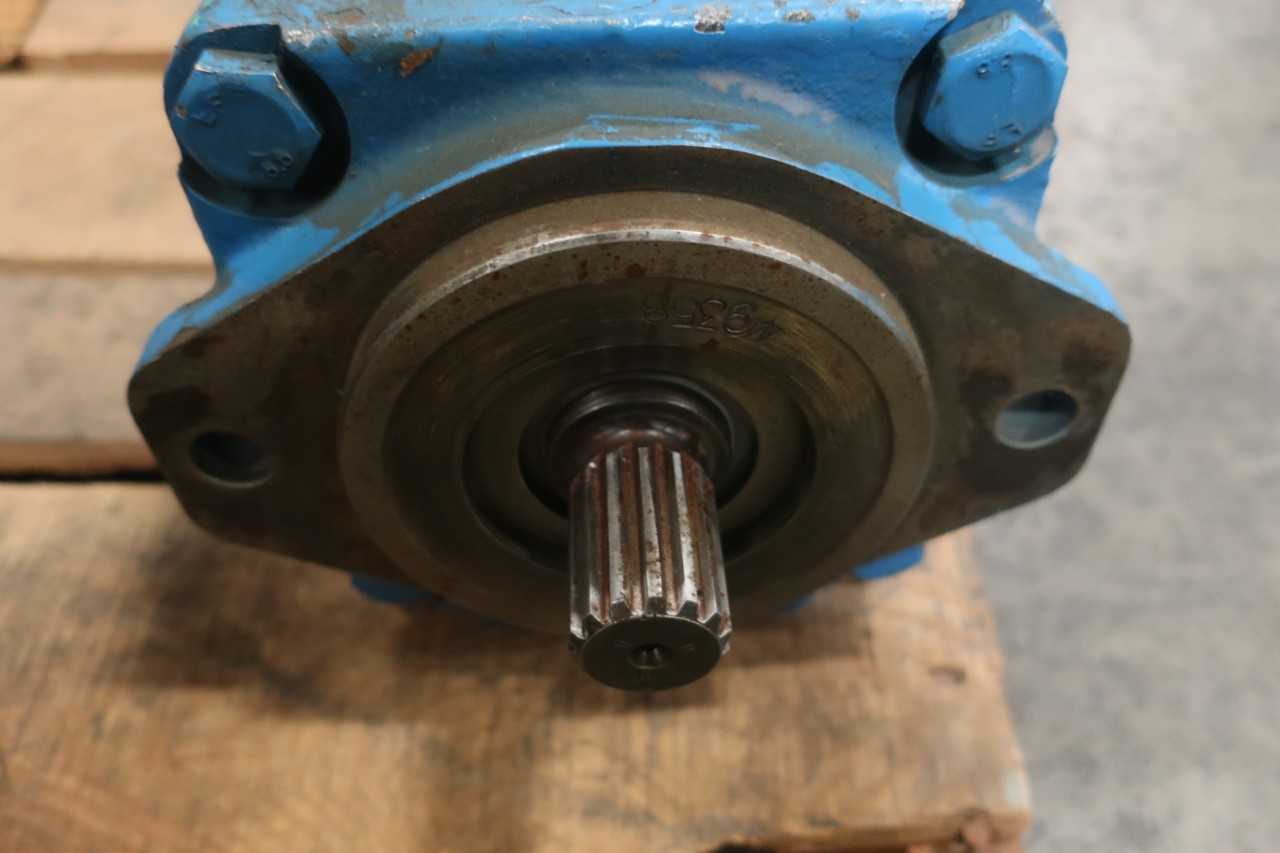 NORCAN/DENISON T6ECM-052-B31-1L00.100 HYDRAULIC PUMP - HYDRAULIC PUMP