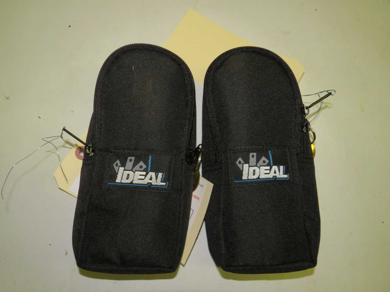 LOT OF 2 IDEAL 61-744 CLAMP METERS 600 A - ELECTRIC POWER TOOLS