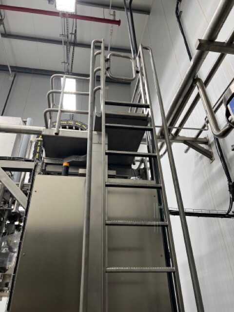 2012 JBT Foodtech Aseptic Drum Filler with conveyor and spare MRO parts - FOOD & BEVERAGE