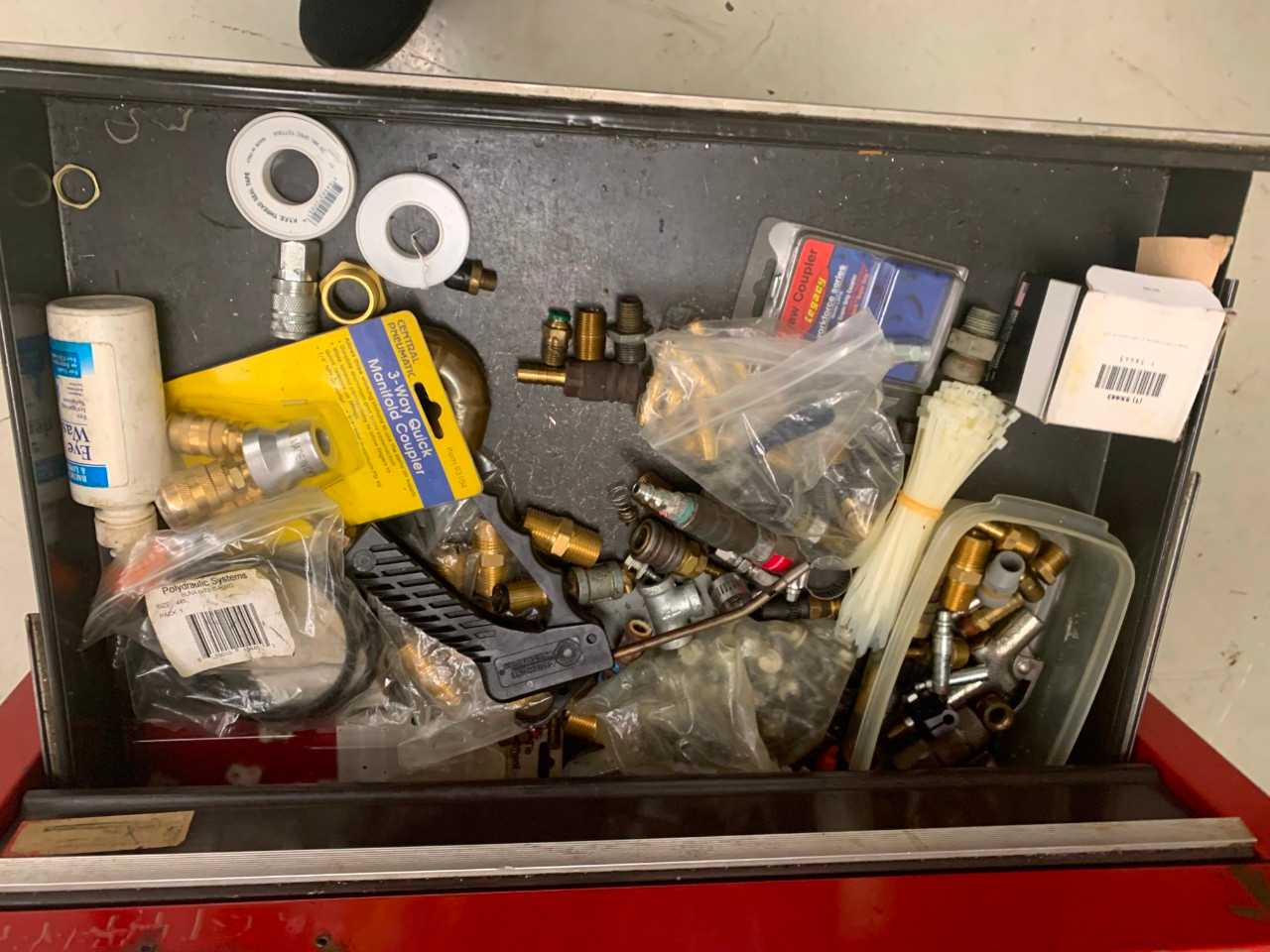 Rolling Tool Chest W/ Contents - TOOL STORAGE