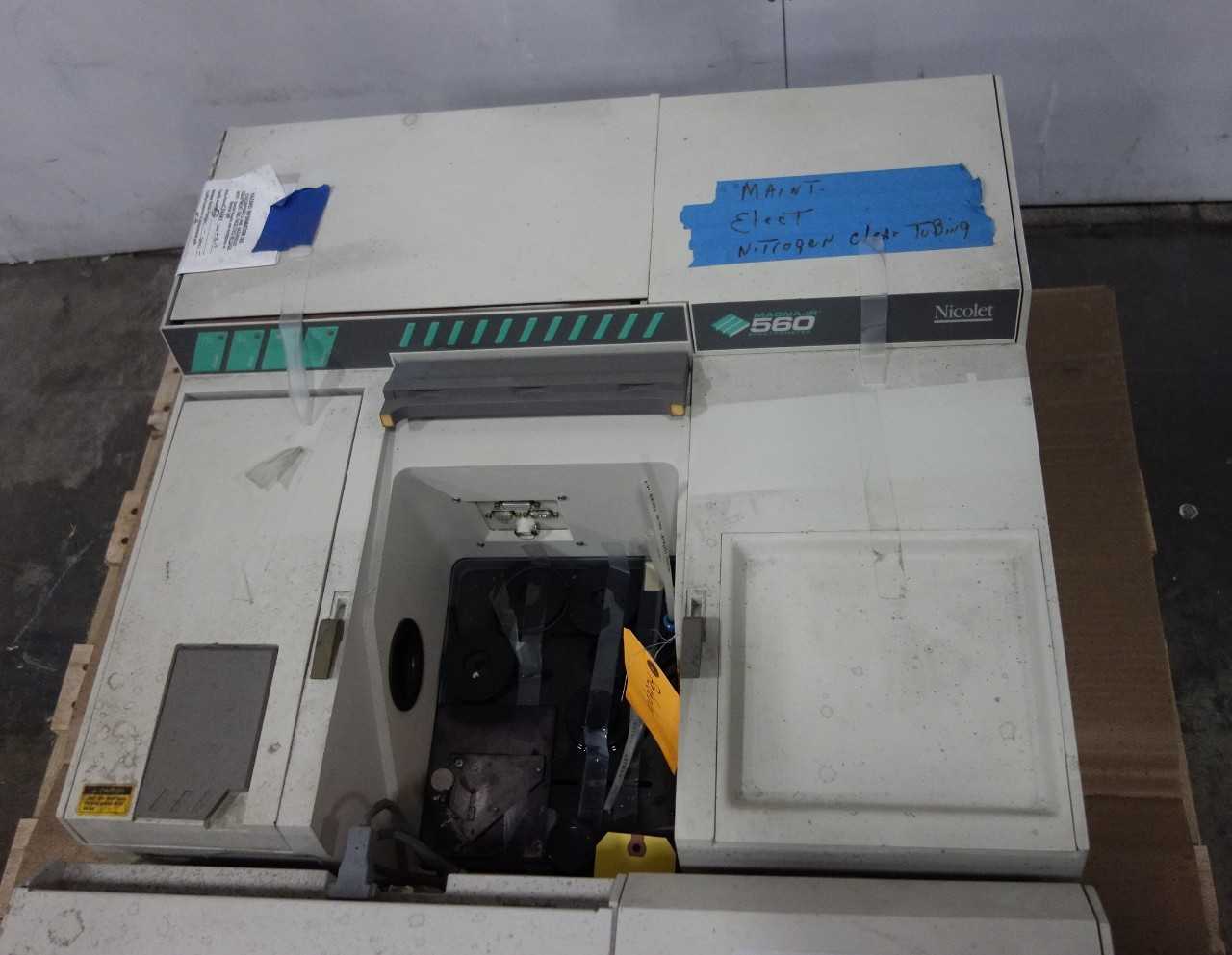 LOT OF 2 NICOLET SPECTROMETERS - LAB & SCIENTIFIC