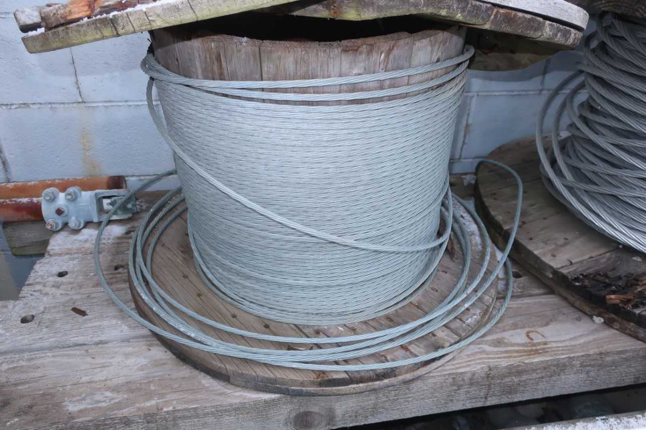 3 SPOOLS OF ASSORTED STEEL CABLE - ELECTRICAL COMPONENTS