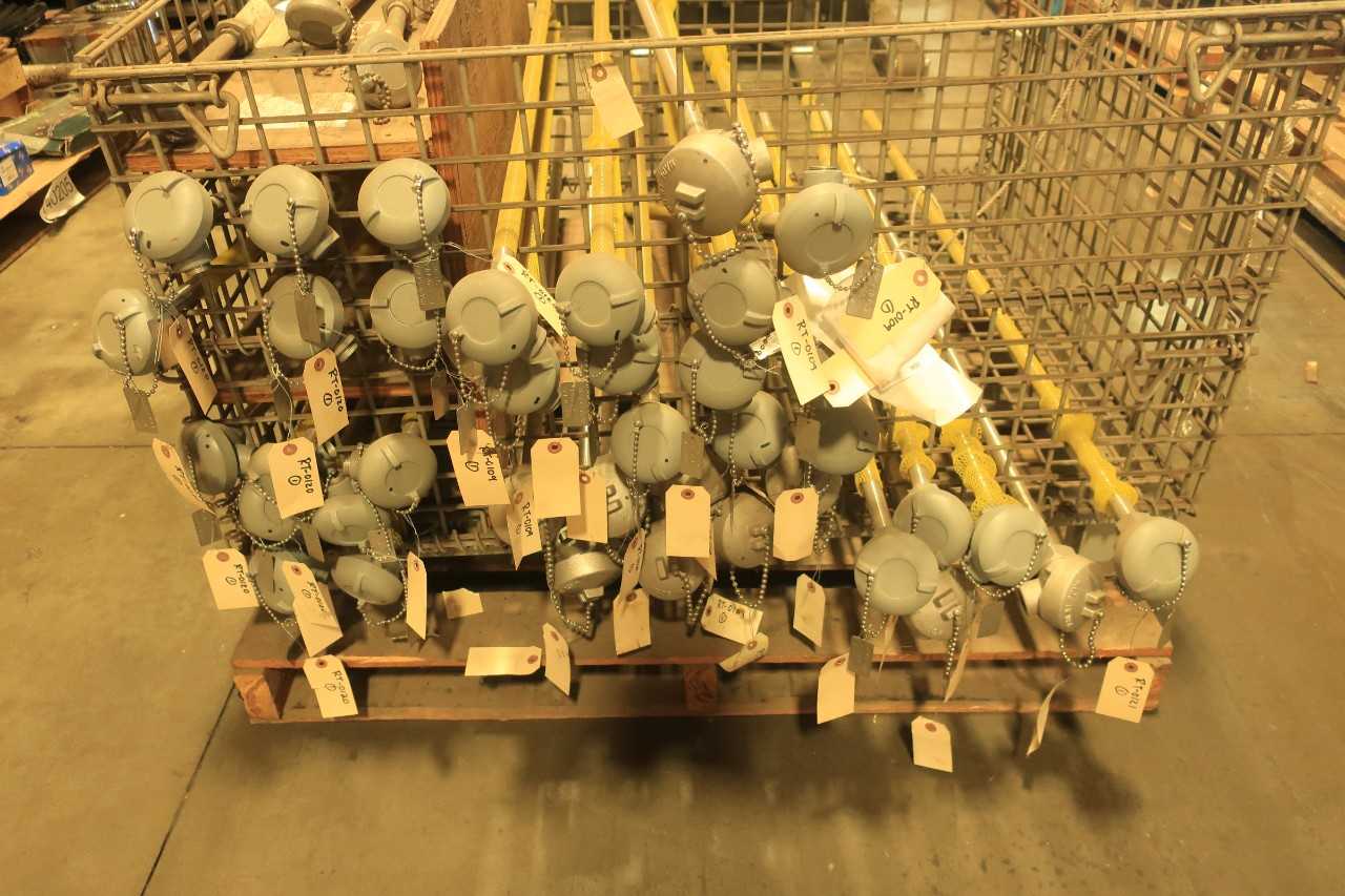 LOT OF ASSORTED THERMOCOUPLERS - HAND TOOLS