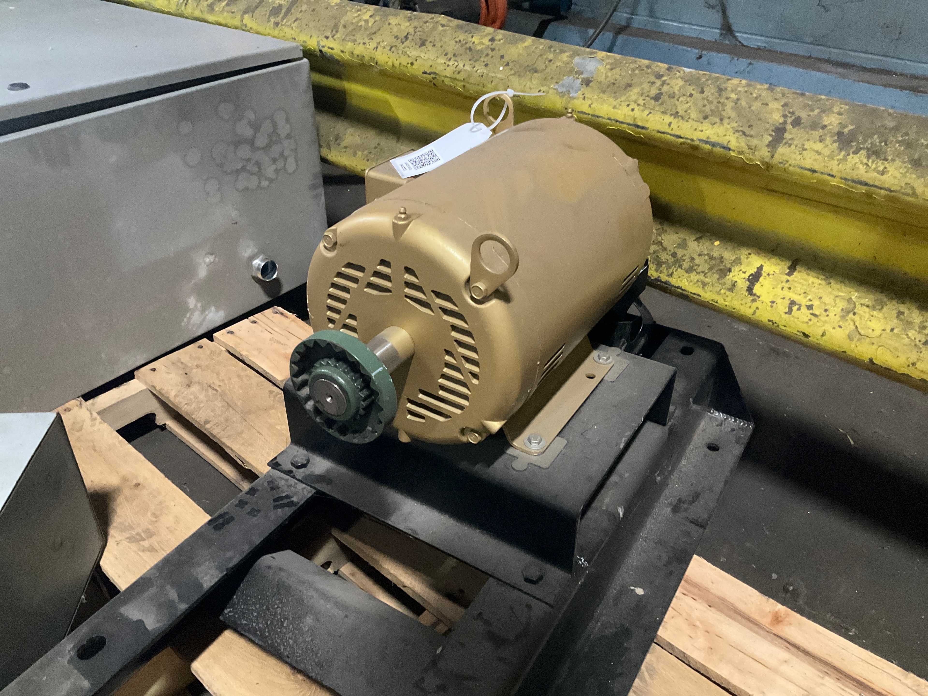 BALDOR RELIANCE SUPER-E AC MOTOR - AC MOTOR BALDOR RELIANCE SUPER-E AC MOTOR - AC MOTOR