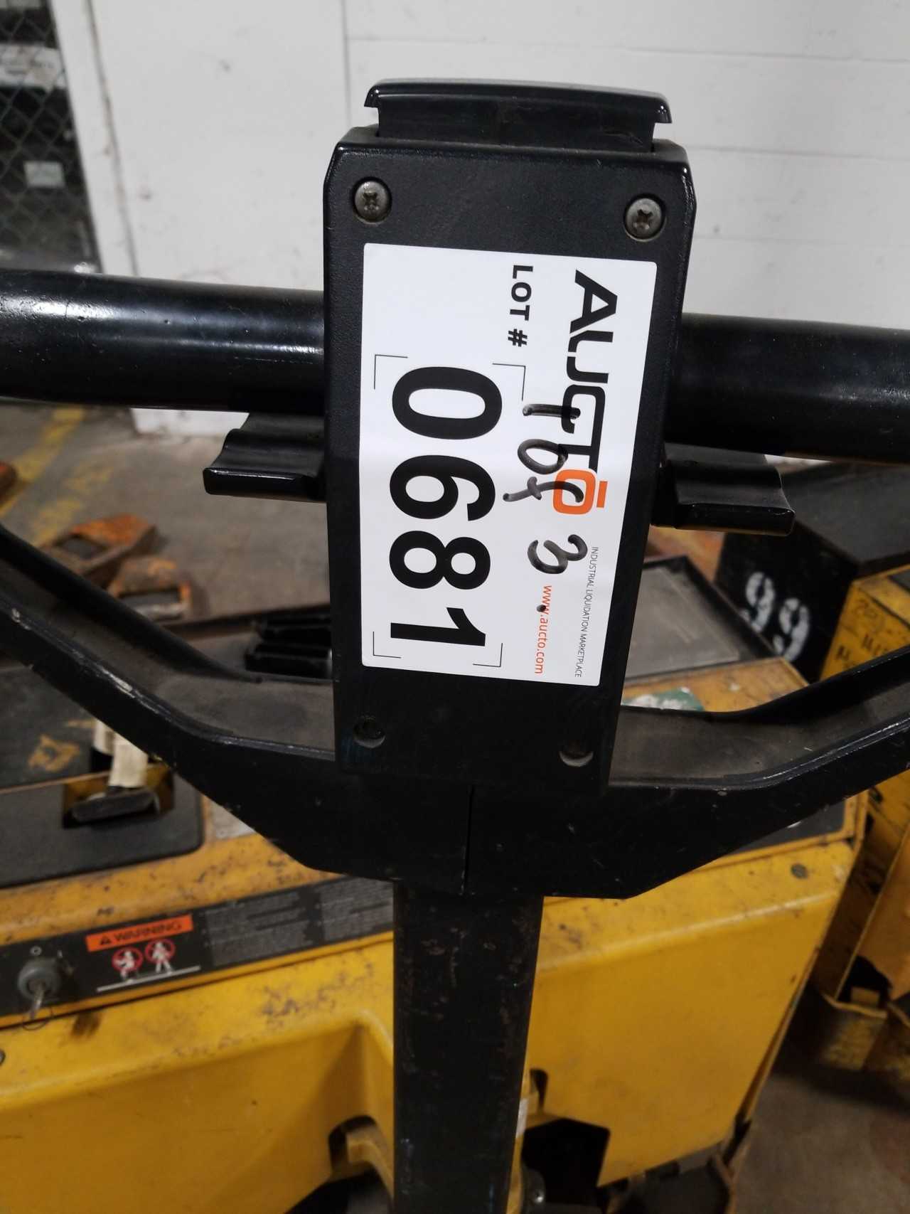 LOT OF 3 YALE ELECTRIC PALLET JACKS - MISCELLANEOUS