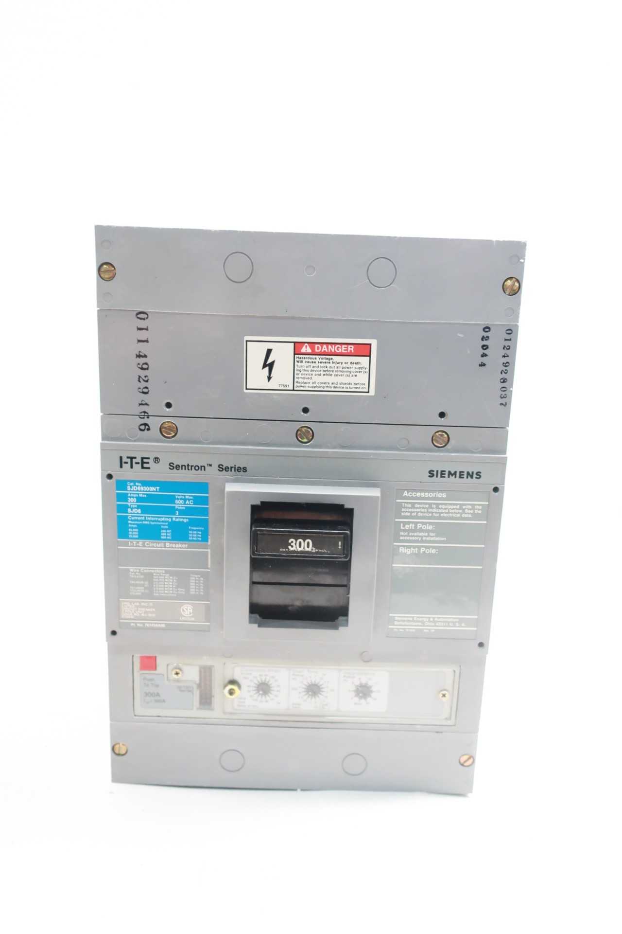SIEMENS SJD69300NT 3P 300A AMP 600V-AC MOLDED CASE CIRCUIT BREAKER - CIRCUIT BREAKERS
