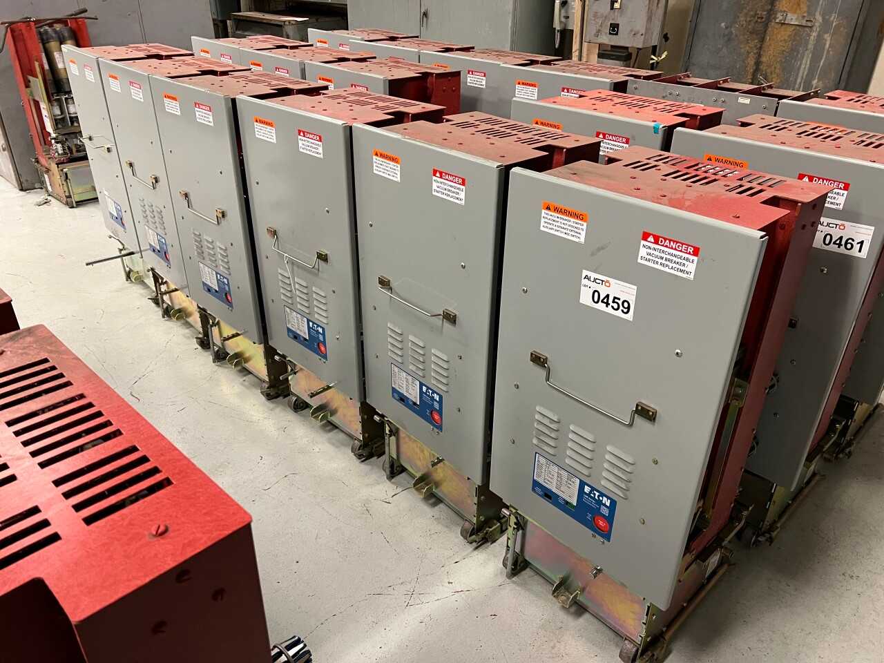 6x Eaton VSR vacuum breakers - CIRCUIT BREAKERS
