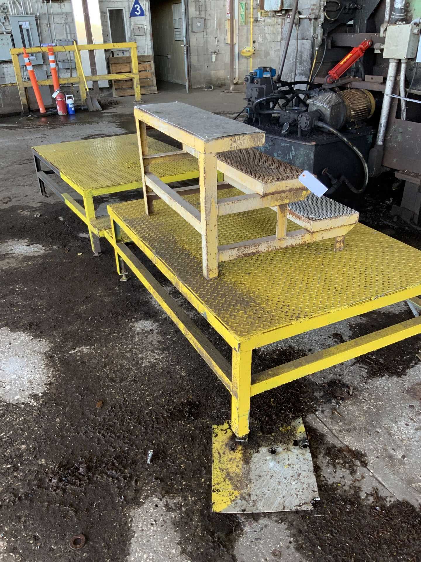 QTY 3- STATIONARY PLATFORMS - PLANT & FACILITY