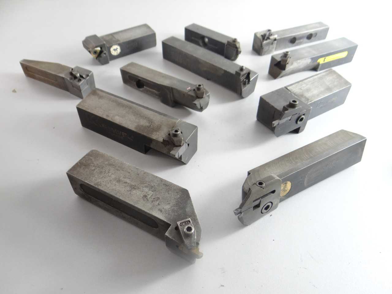 LOT OF ASSORTED INDEXABLE LATHE TOOL HOLDERS - MACHINING ACCESSORIES & TOOLING