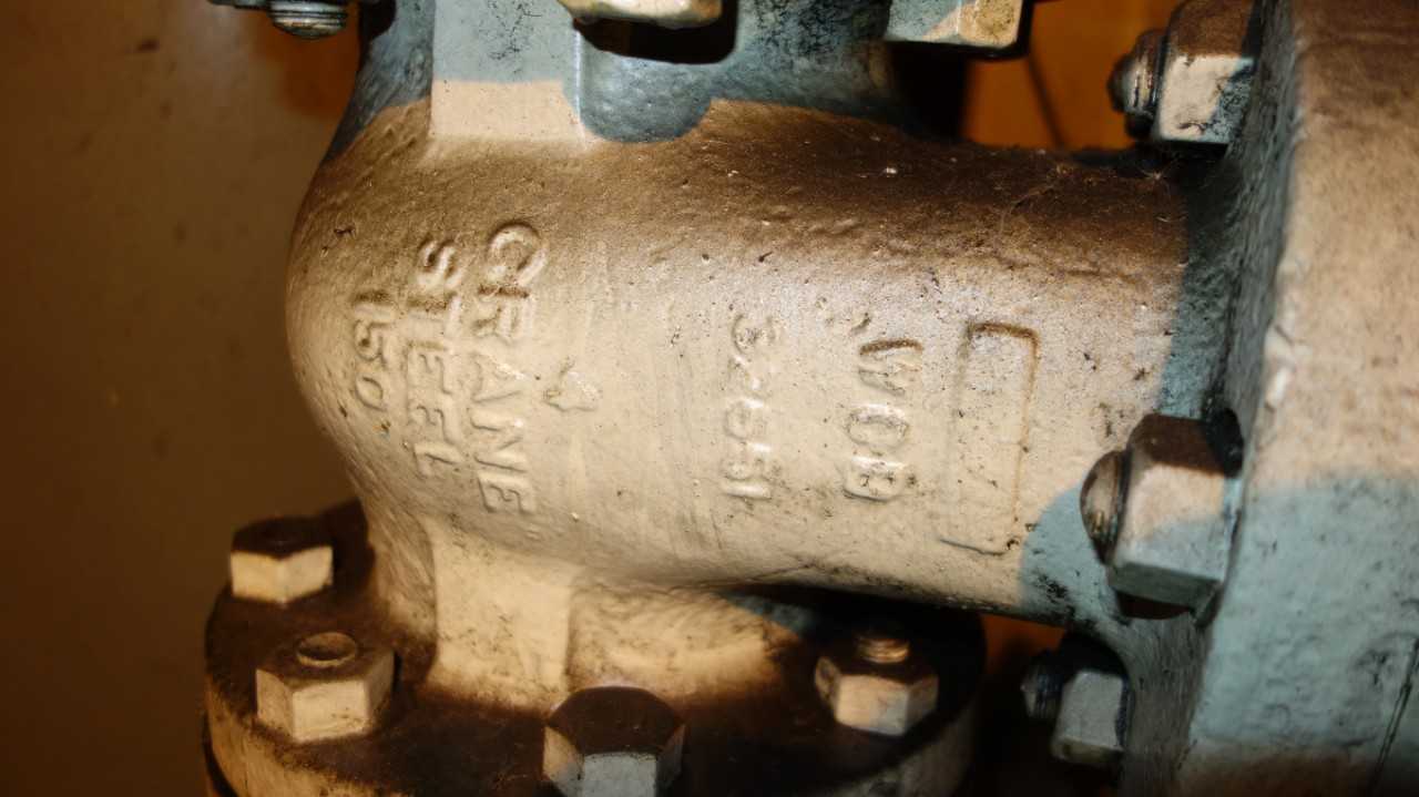LOT OF 2 CRANE 47XR 4IN STEEL WEDGE GATE VALVE - VALVES