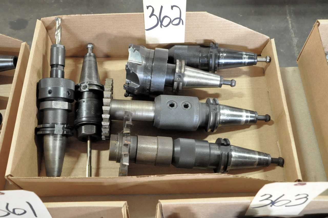 6 CAT40 Taper Tool Holders with Cutters in 1 Box - ELECTRIC POWER TOOLS