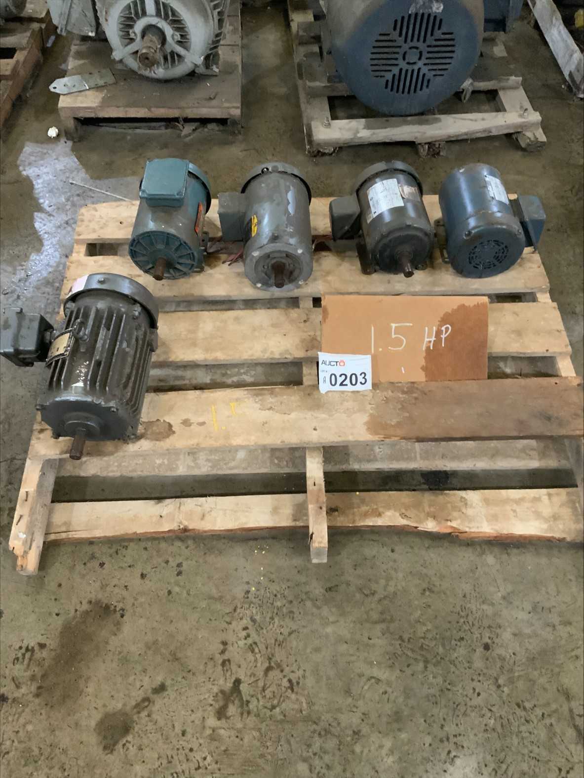 Bulk Lot of 1.5 HP Motors (Quantity of 5) - ELECTRIC MOTORS