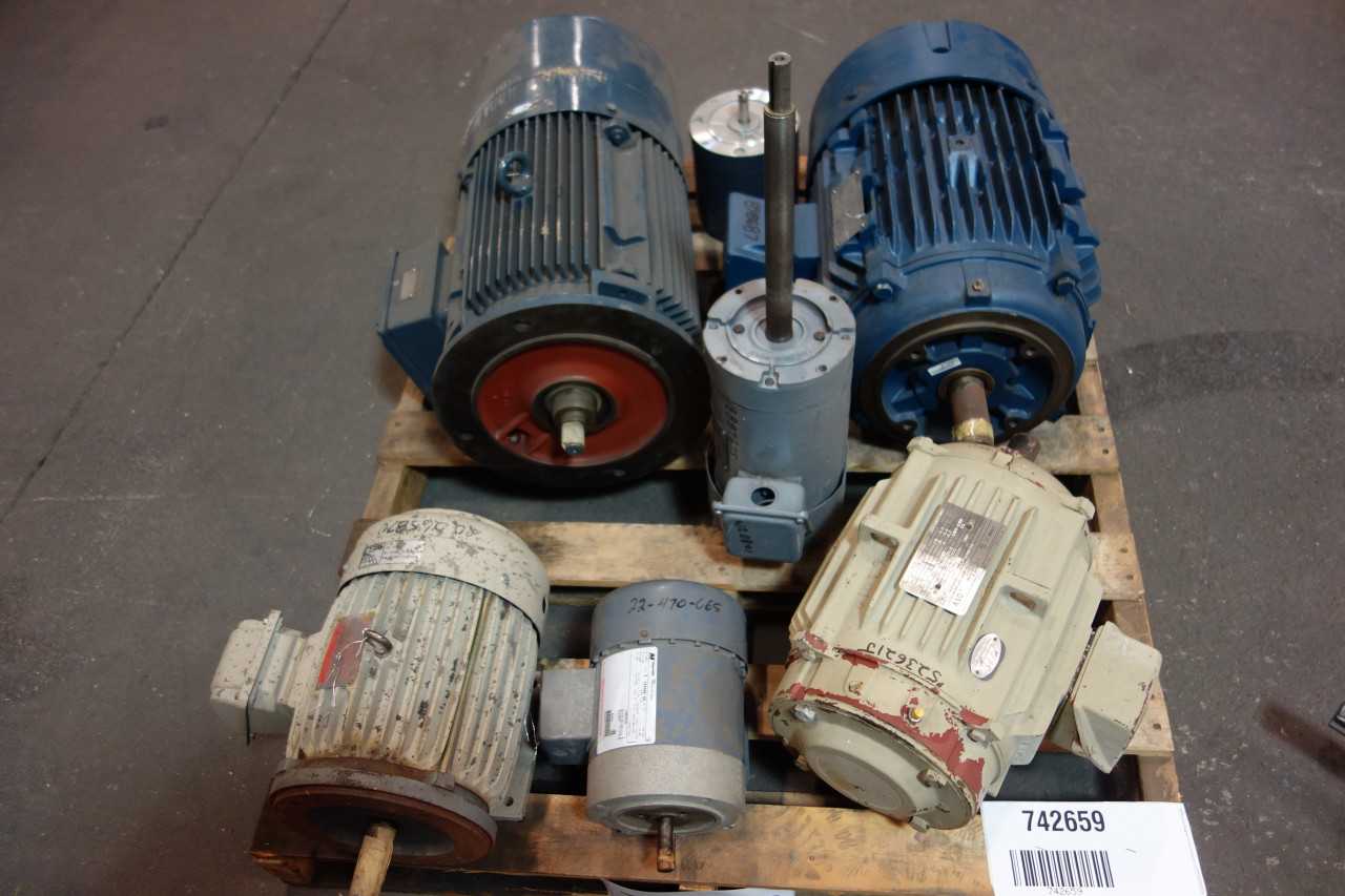 1 PALLET OF ASSORTED ELECTRICAL AC MOTORS- WESTINGHOUSE, SIEMENS - ELECTRIC MOTORS
