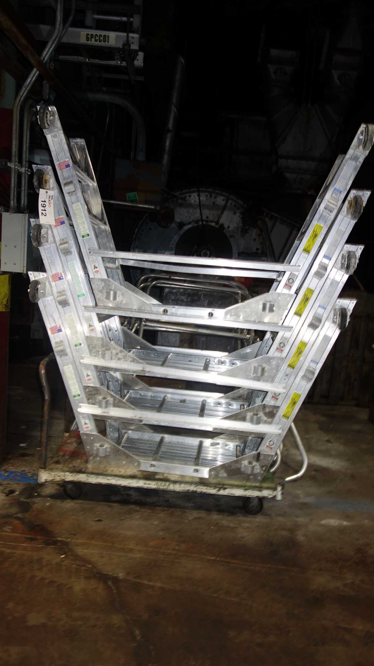 CART OF METALLIC 4FT LADDERS & RAILINGS - MISCELLANEOUS