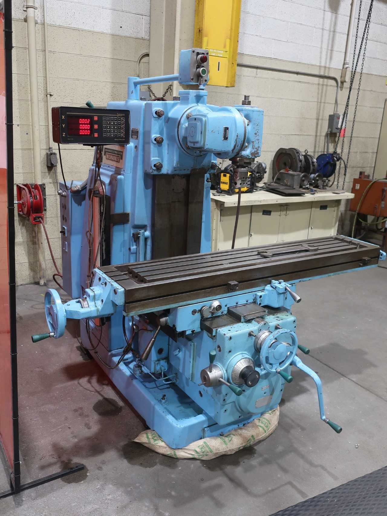 Horizontal mill, 34" x 12" travel, Sargon Gold Tracer DRO - MILLING MACHINES