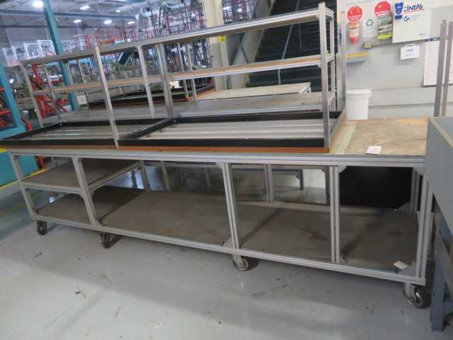 Aluminum Table on wheels with (2) office tables, (lot) - MISCELLANEOUS