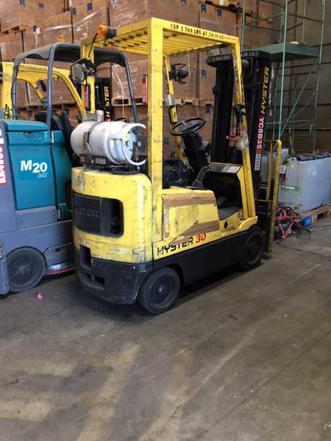 2005 Hyster S30XM LP sitdown counterbalance, Downey, CA - FORKLIFTS