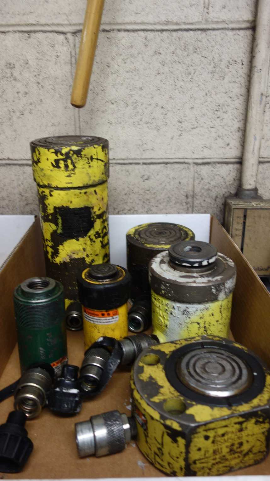 LOT OF 6 HYDRAULIC RAMS RSM500 RC102 2 TON TO 32 TON - HAND TOOLS