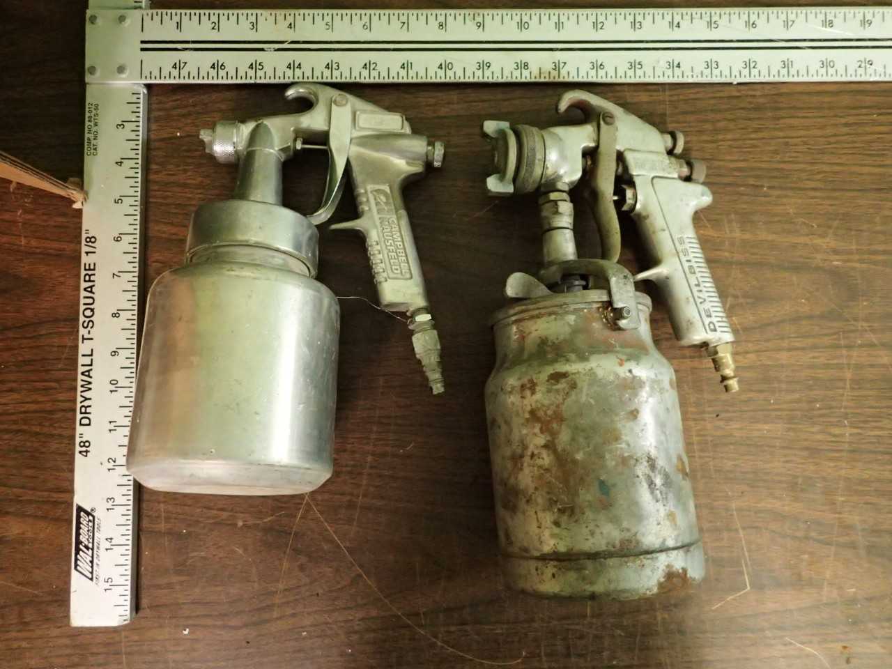 2 Paint Sprayers - PNEUMATIC POWER TOOL