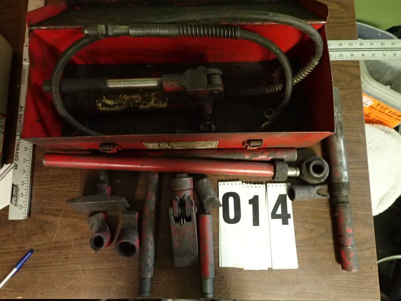 Amrox Porta-Power Hydraulic Ram Jack Kit - HAND TOOLS