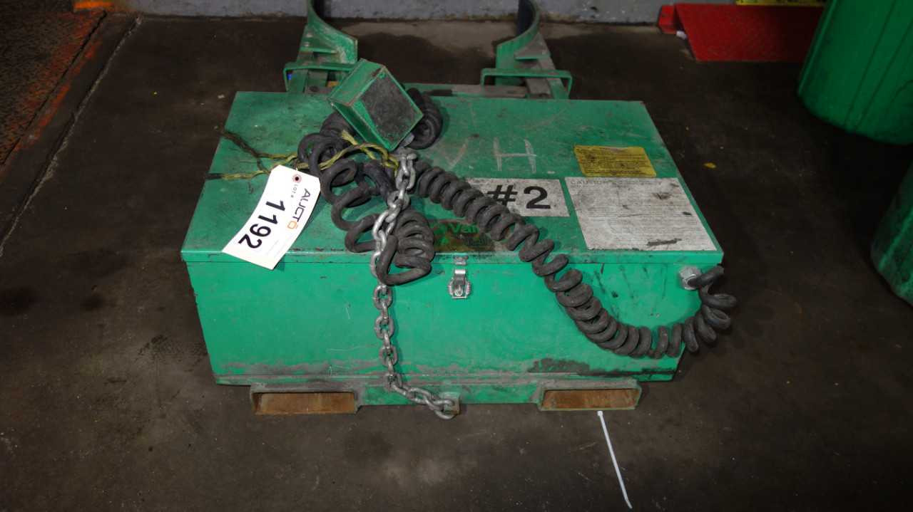 VALLEY CRAFT  FORKLIFT DRUM GRIPPER ATTACHMENT - LIFTING ATTACHMENTS