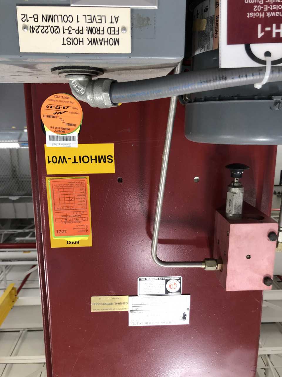 Mohawk Hydraulic Hoist - LIFTING EQUIPMENT