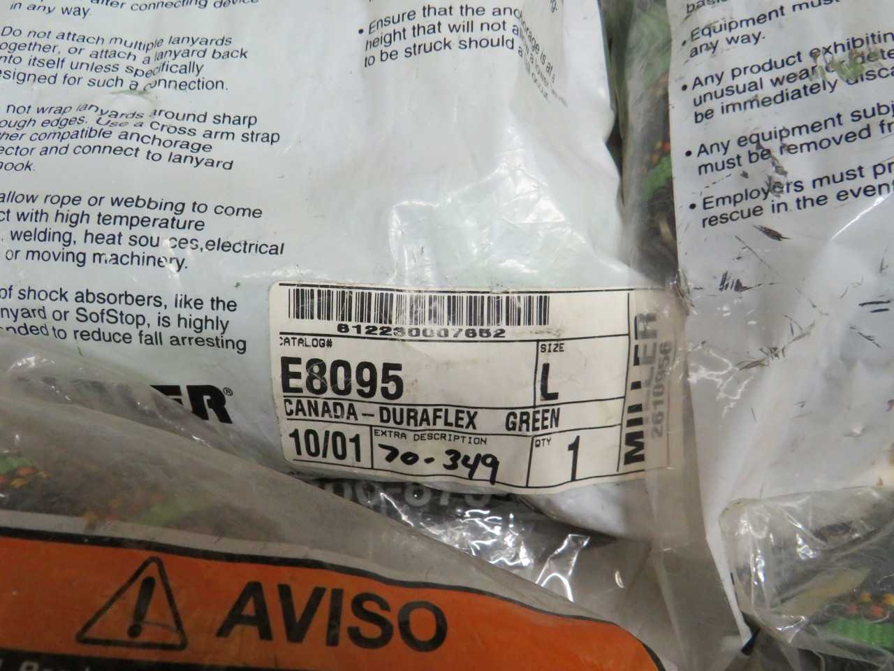 LOT OF 4 MILLER E8095 FULL BODY HARNESS - SAFETY SWITCH