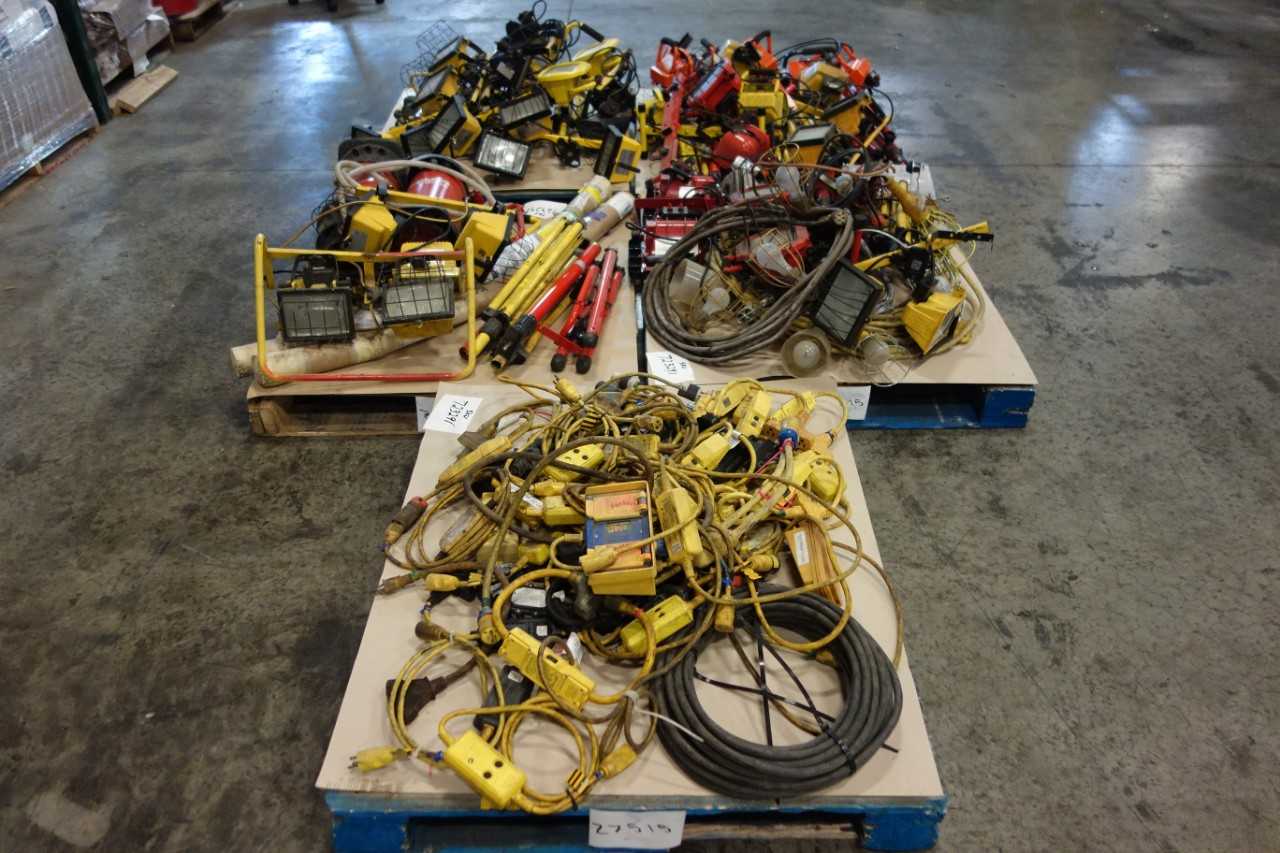 5 PALLETS OF ASSORTED CONSTRUCTION EQUIPMENT/LIGHTS,EXTENSION CORDS - LIGHTING