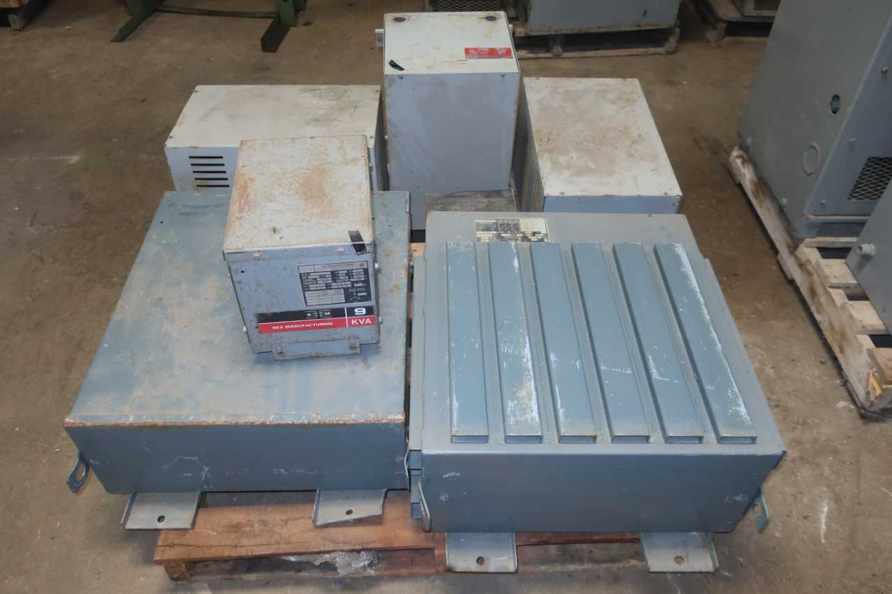 LOT OF ASSORTED TRANSFORMERS - CONTROL TRANSFORMERS